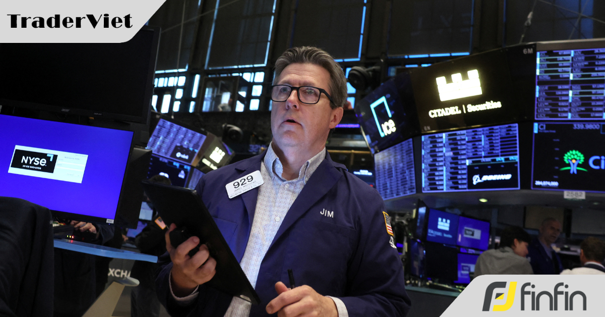 Tin nóng tài chính đầu ngày 05/08 - Thị trường chứng khoán toàn cầu sụt giảm, thúc đẩy đà tăng của trái phiếu