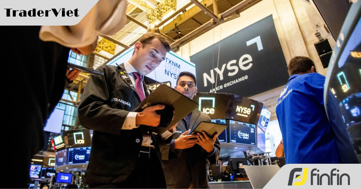 Tin nóng tài chính đầu ngày 21/08 - Chứng khoán Mỹ dừng đà tăng mạnh do nhóm nhà đầu tư theo đà