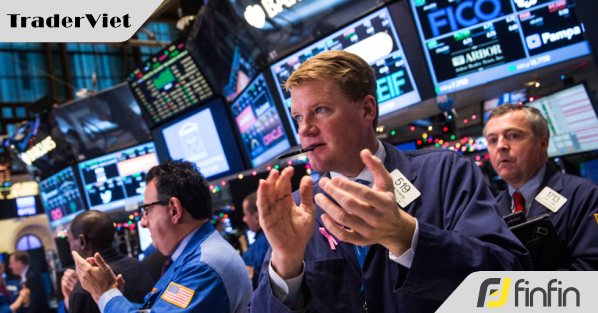 Tin nóng tài chính đầu ngày 23/07 - Người mua giá giảm quay trở lại thúc đẩy thị trường chứng khoán Mỹ đi lên