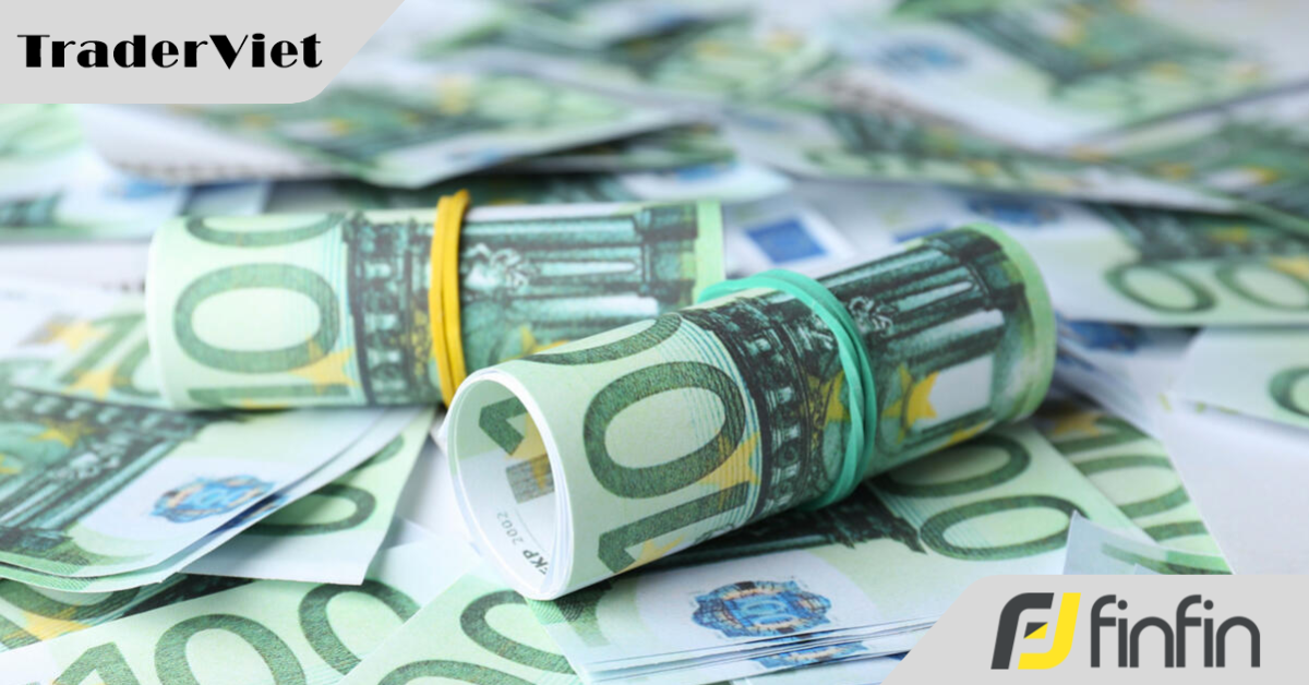 Đồng Euro giảm xuống đáy 17 tháng