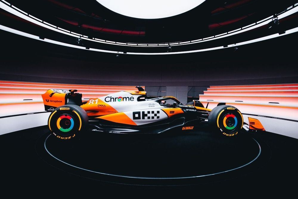 McLaren Racing và OKX ra mắt mẫu thiết kế Legend Reborn độc đáo cho giải Singapore Grand Prix, tôn vinh kỷ nguyên MP4 huyền thoại