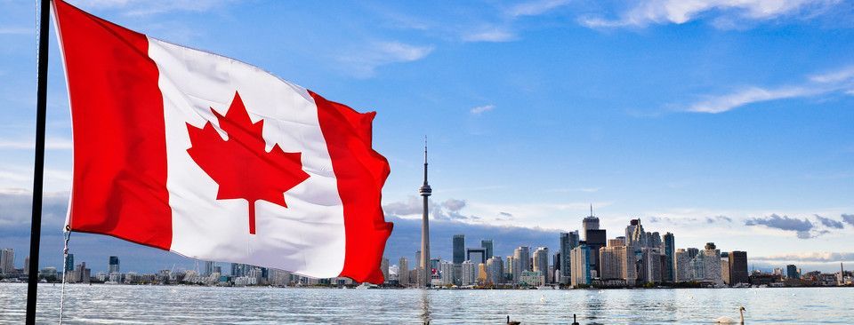 Những kịch bản nào cho sự kiện nóng Họp Lãi Suất Canada tối nay?