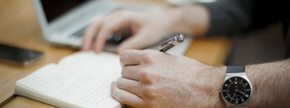 Theo nghề tài chính - Tài chính truyền thông