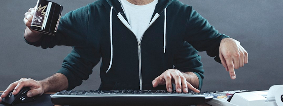 Trading không cho phép bạn làm 2 điều cùng một lúc, hoặc là tập trung không thì chỉ có chết!