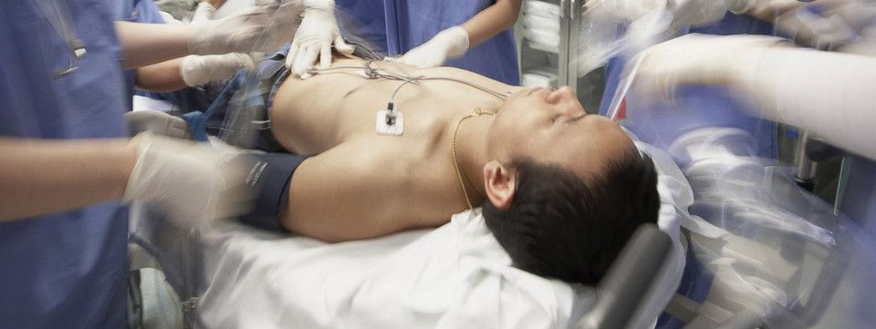 Một Broker đảo Cyprus vừa chuyển từ sống thực vật sang từ trần. Có khách kẹt hơn 5 tỷ chưa rút được