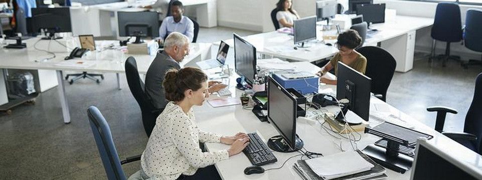 Muốn mở công ty forex tại Việt Nam dễ hay khó? Phải tuân thủ luật gì?