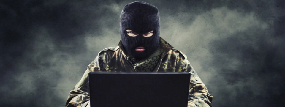 Một học sinh 18 tuổi đe dọa 'thổi bay' sân bay Miami sau khi bị mất Bitcoin