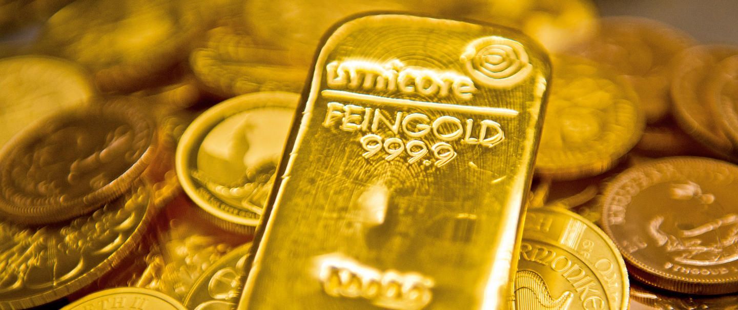 Giá Bitcoin giảm có làm giá Vàng tăng?