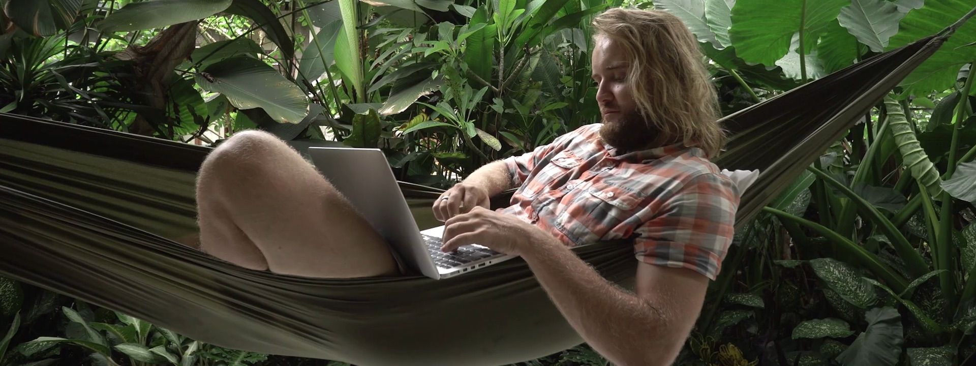 Trader nhỏ lẻ có lợi thế hơn Trader tổ chức?