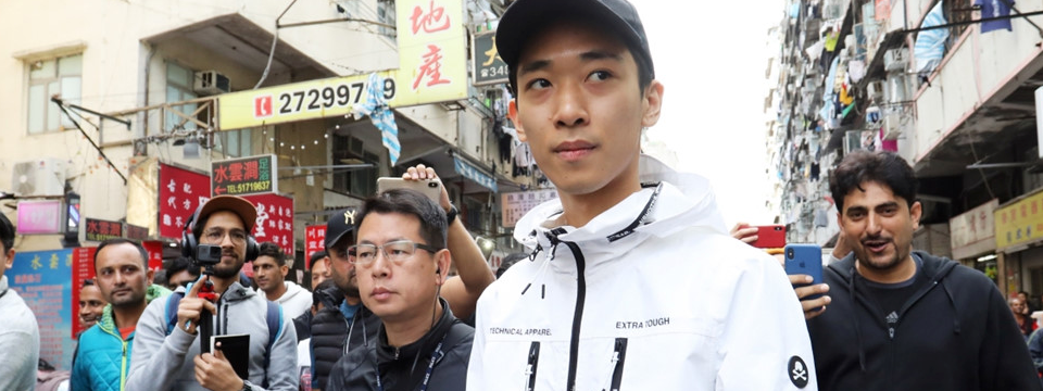 Chân dung ‘thiếu gia tiền ảo’ Hong Kong: Xe sang, biệt thự và mưa tiền