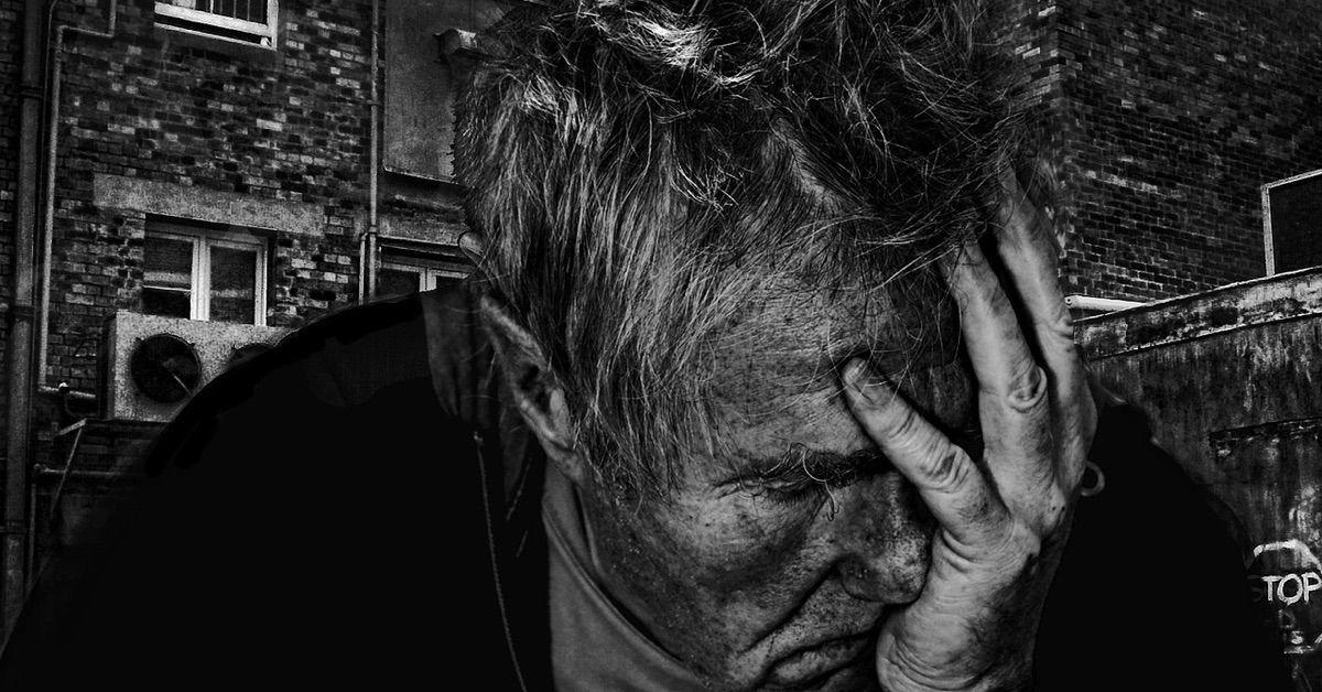 Bê bết vì BO - Lời tâm sự của một người tan nát cuộc đời với quyền chọn nhị phân