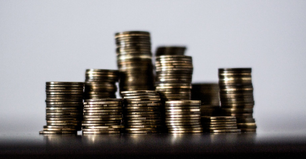 Thống kê biến động giá tài sản 2018, USD chiếm ngôi vương!