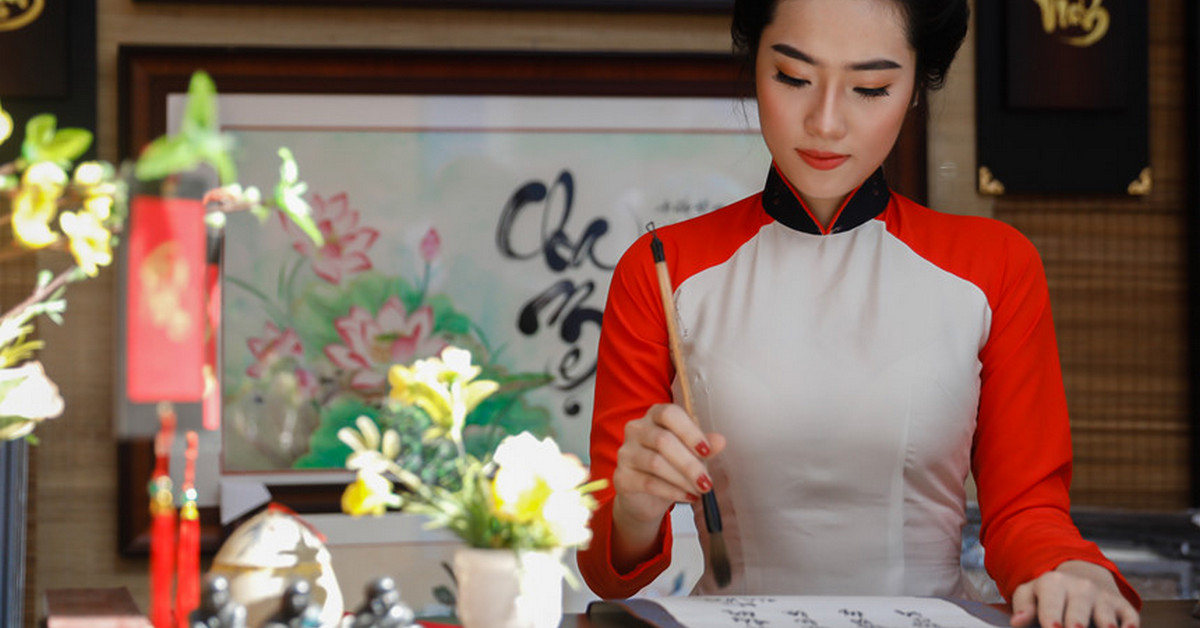 Giới thiệu sách giao dịch với công cụ Fibonacci để đọc trong Tết