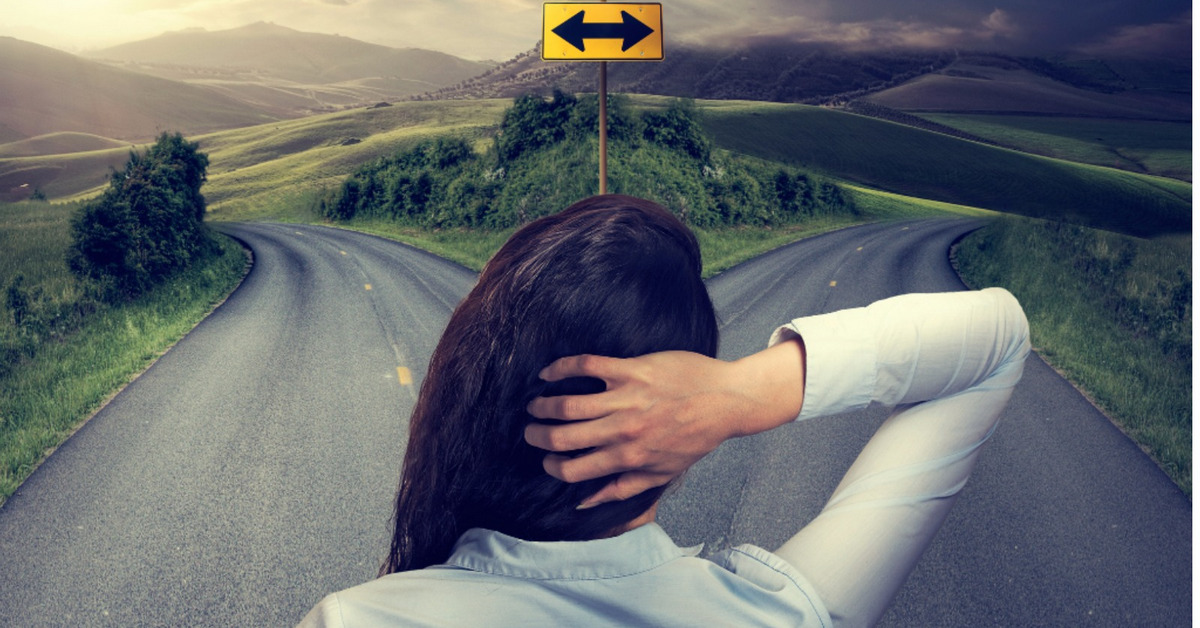 Đầu tư chứng khoán Mỹ nên sử dụng phân tích cơ bản hay phân tích kỹ thuật?