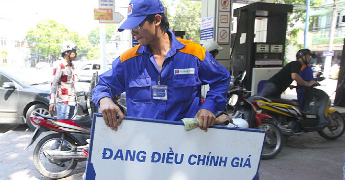 Nếu Buy xăng và điện từ đầu năm 2019 tới nay thì lời bao nhiêu phần trăm?