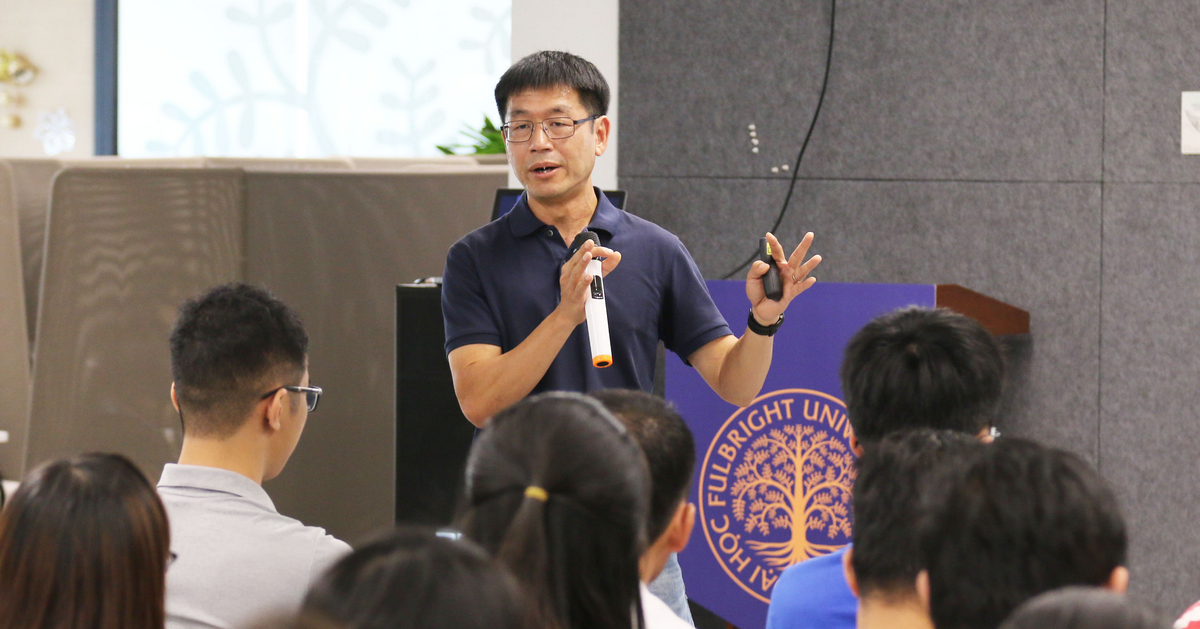 Tiến sỹ kinh tế Lê Hồng Giang nói gì về đồng Libra của Facebook