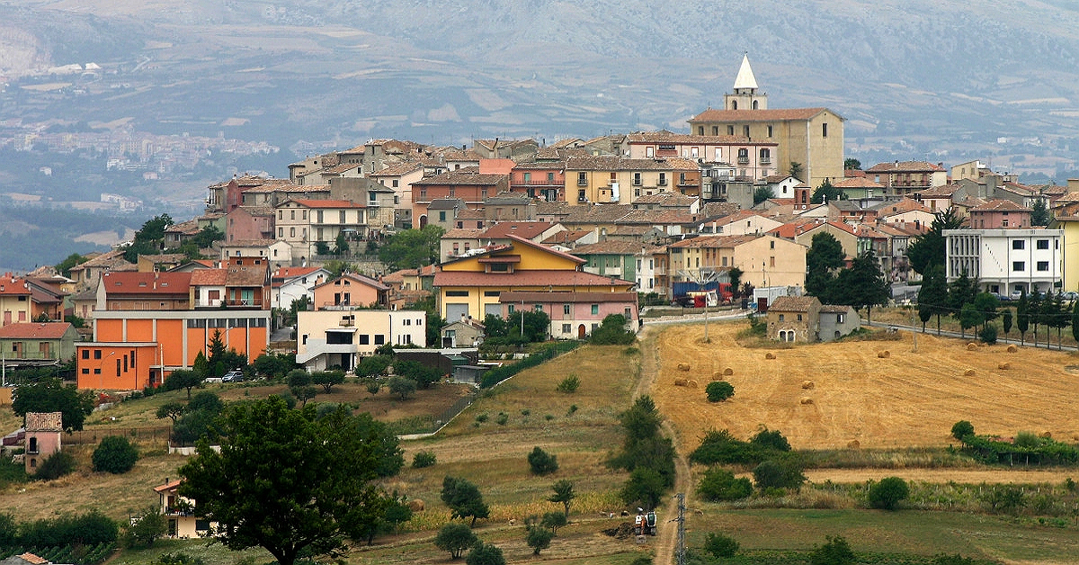 Muốn nhận được hơn 600 triệu đồng, hãy chuyển đến làng này sống