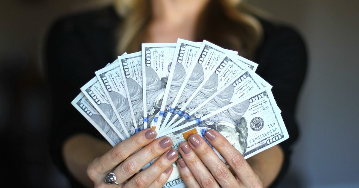 12 cách để kiếm tiền bên cạnh công việc chính