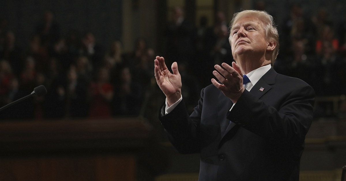 Tiếp tục nói về cuộc chiến giá dầu: Người chiến thắng bất ngờ lại là…ông Trump!