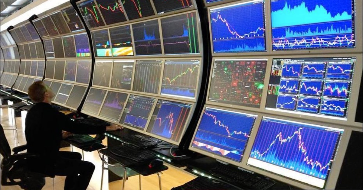 Quan điểm của Tiến sĩ Kinh tế về việc có nên trở thành Trader hay không