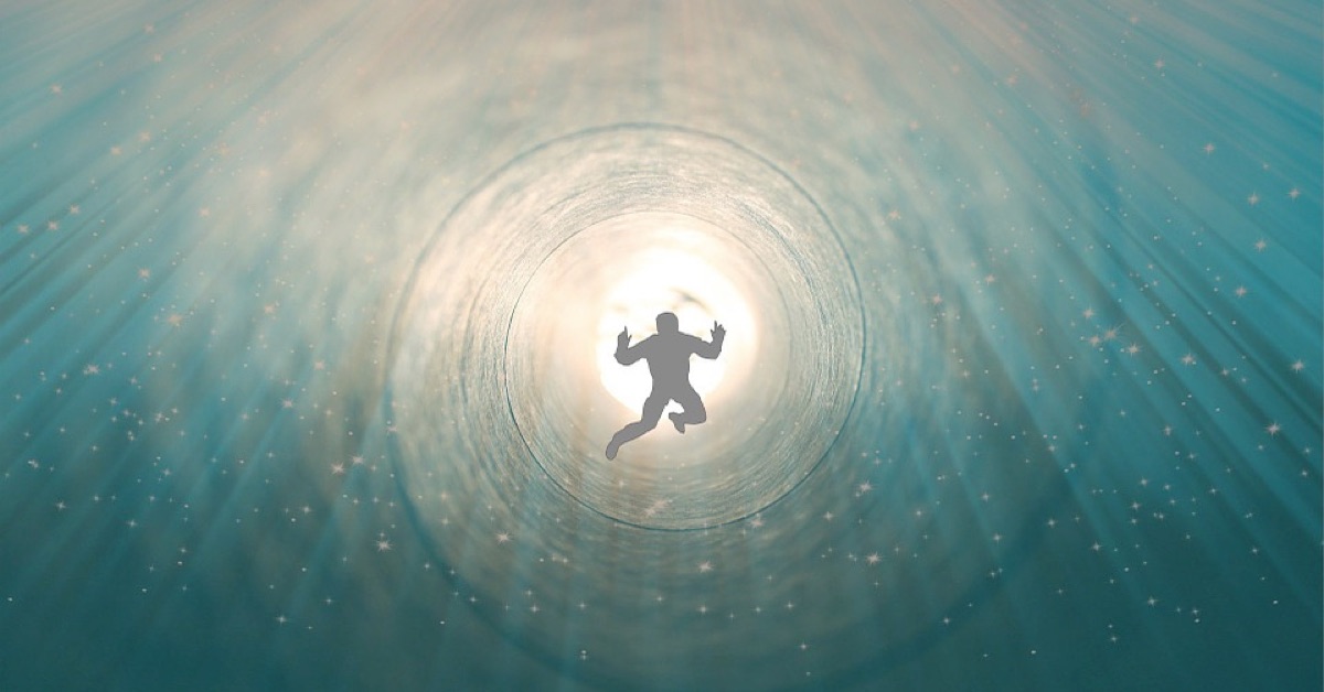 Nghi vấn chơi sàn nhị phân bị lừa, thanh niên Thanh Hóa nhảy cầu tự tử?