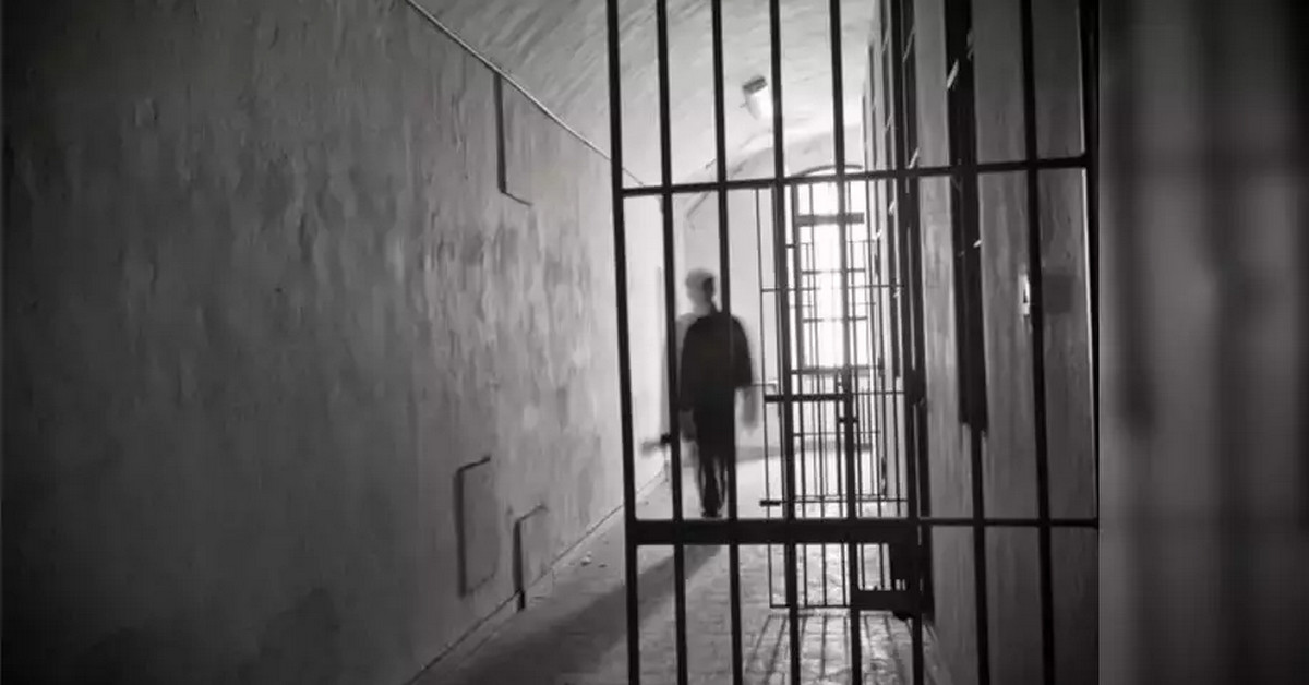 Mời tư vấn cho bạn sắp vào tù nhưng vẫn đam mê lĩnh vực tài chính