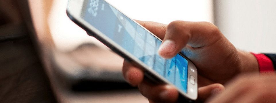 Trader Trung Quốc đặt lệnh giao dịch thông qua phần mềm đặc biệt gì?