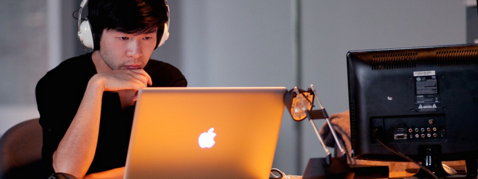 Nên nghe nhạc gì khi bạn đang tập trung Trading?